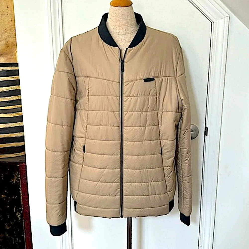 Men's Alchemy Equipment Insulated Jacket! - Picture 1 of 10